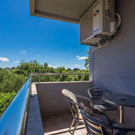 Adriano 2Br Apartment With Terrace Zára Kültér fotó