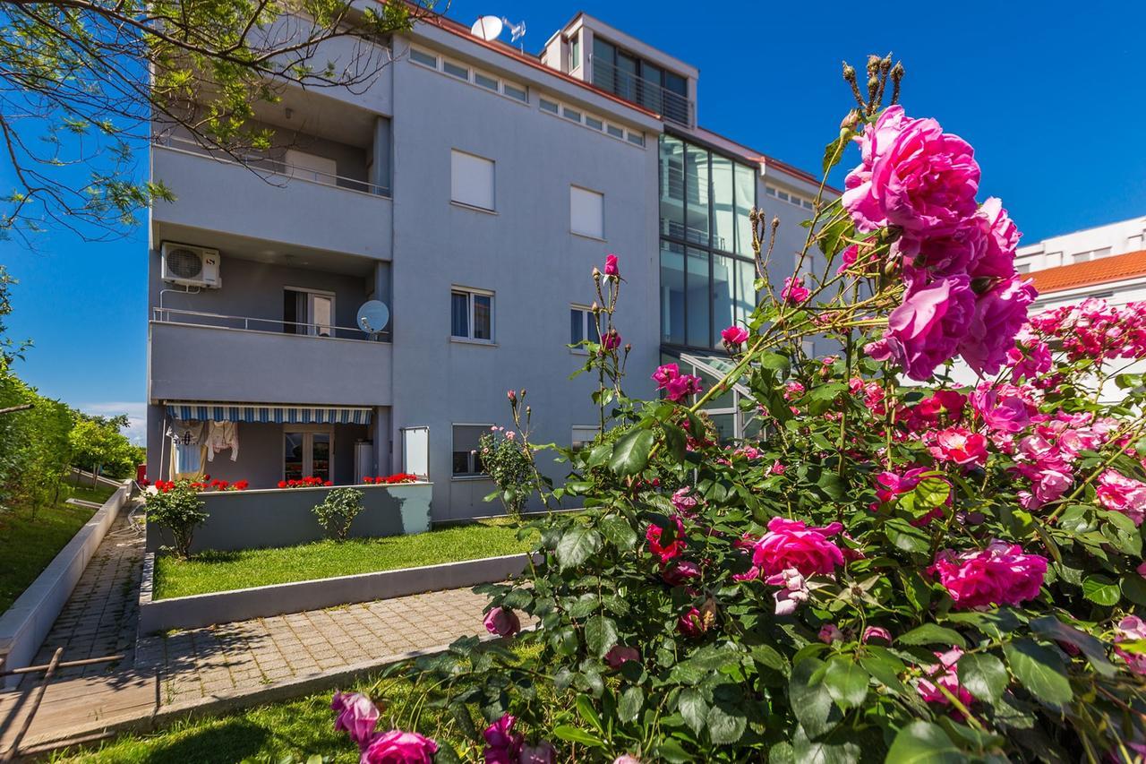 Adriano 2Br Apartment With Terrace Zára Kültér fotó
