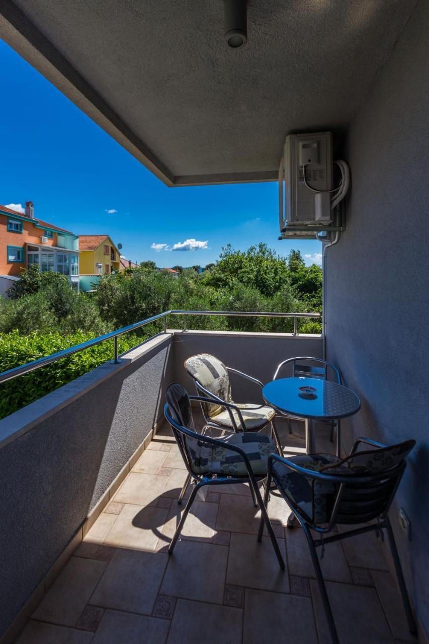 Adriano 2Br Apartment With Terrace Zára Kültér fotó